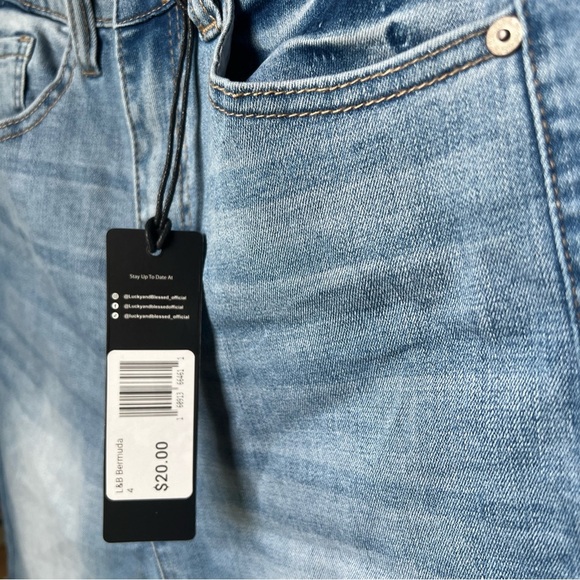 Lucky & Blessed Women’s High Rise Bermuda Fit Jean Shorts Size 4 NWT $20 - Picture 7 of 13
